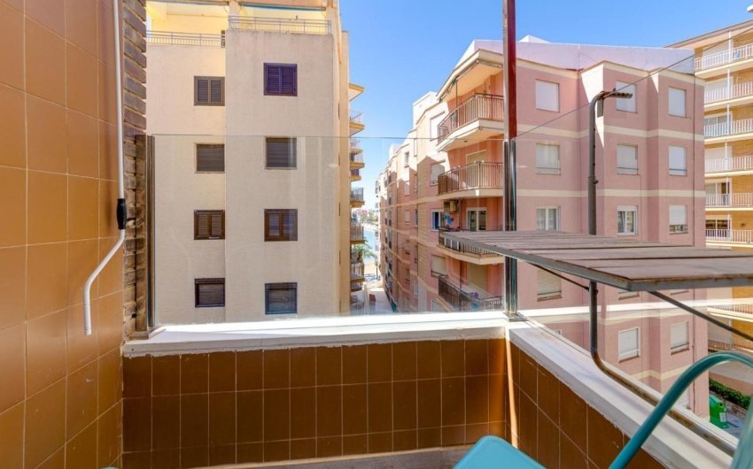 Resale - Apartment -
Torrevieja - Playa del Cura