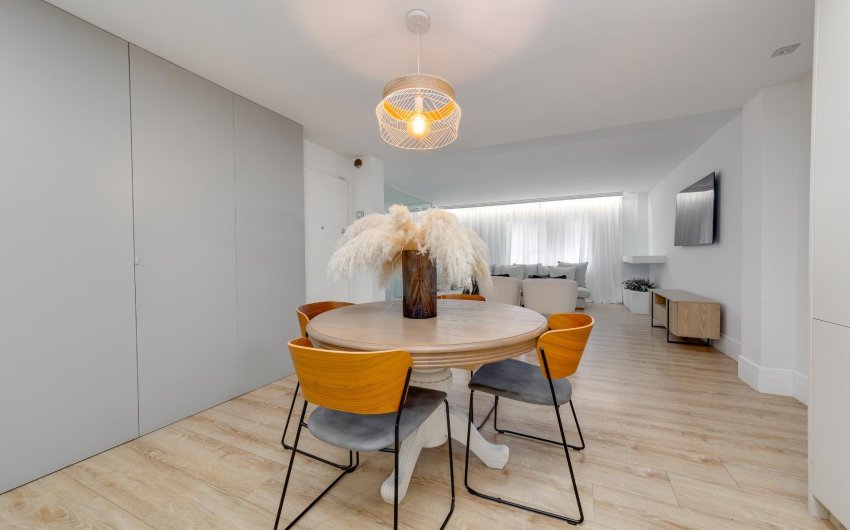 Resale - Apartment -
Torrevieja - Playa del Cura