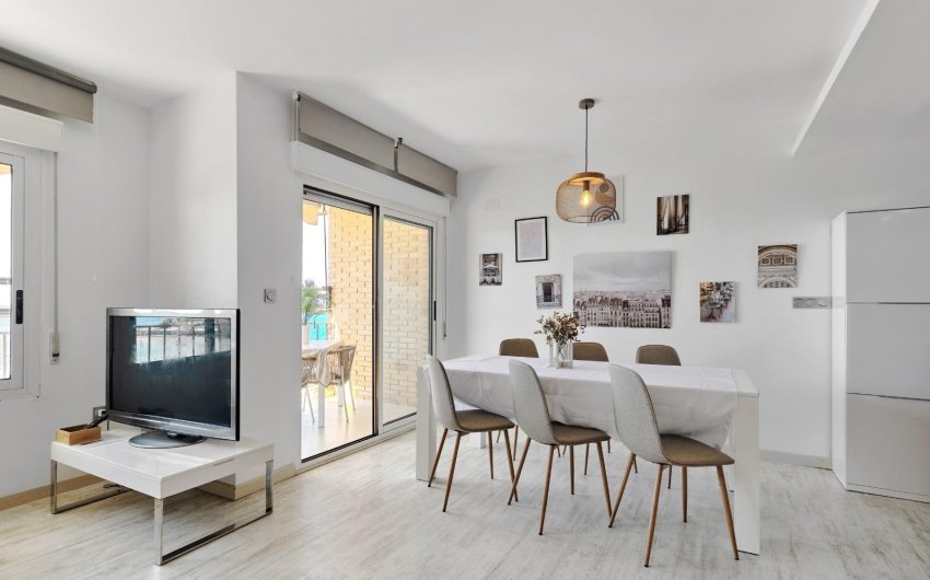 Resale - Apartment -
Torrevieja - Playa del Cura