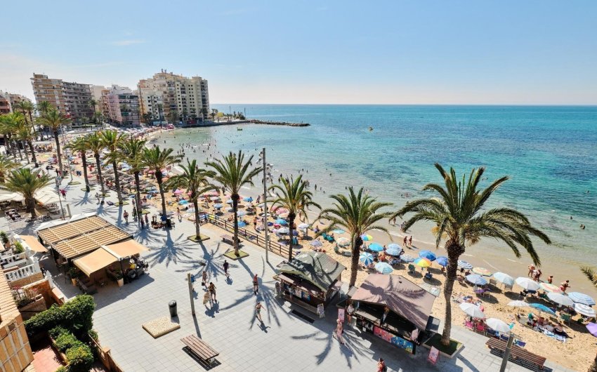 Resale - Apartment -
Torrevieja - Playa del Cura