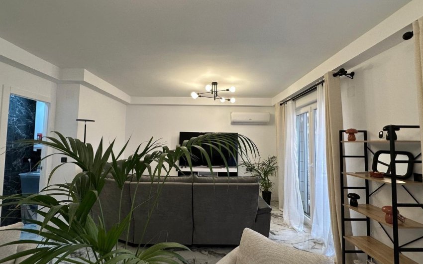 Resale - Apartment -
Torrevieja - Playa del Cura