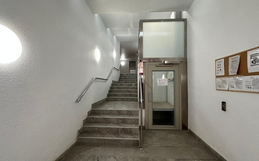 Resale - Apartment -
Torrevieja - Playa del Cura