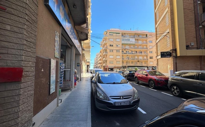 Resale - Apartment -
Torrevieja - Playa del Cura