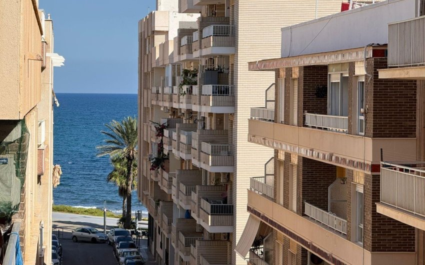 Resale - Apartment -
Torrevieja - Playa del Cura