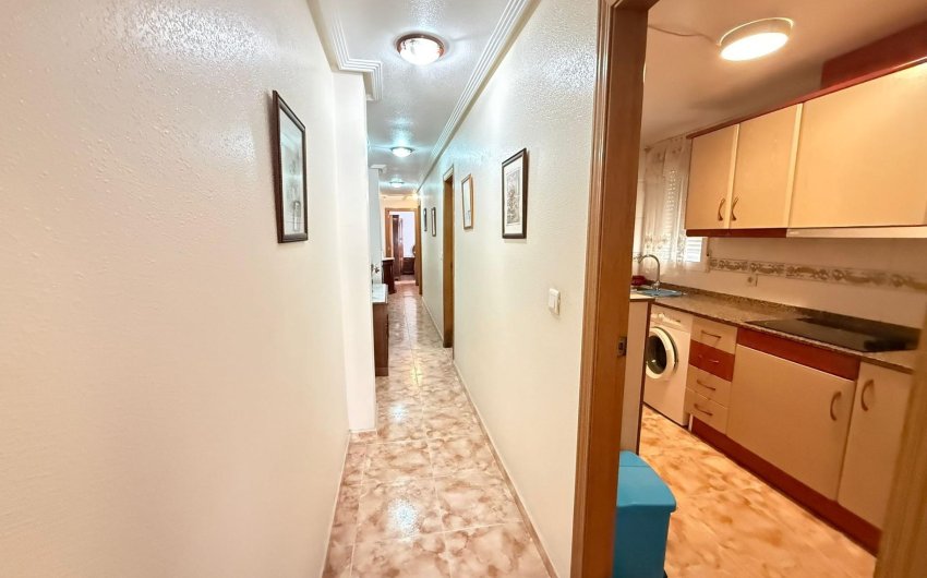 Resale - Apartment -
Torrevieja - Playa del Cura