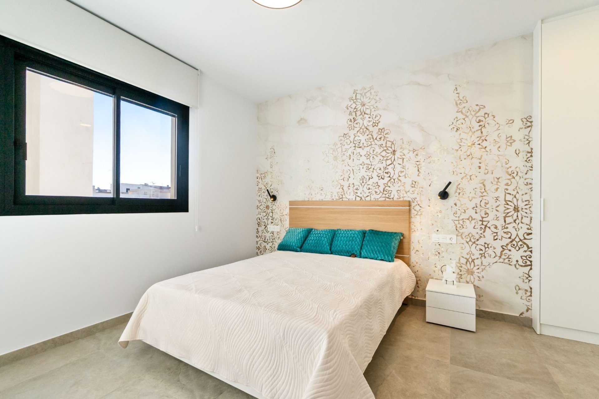 Resale - Apartment -
Torrevieja - Playa del Cura