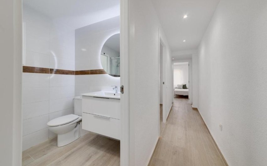 Resale - Apartment -
Torrevieja - Playa del Cura