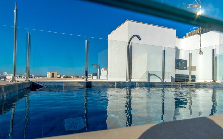 Resale - Apartment -
Torrevieja - Playa del Cura