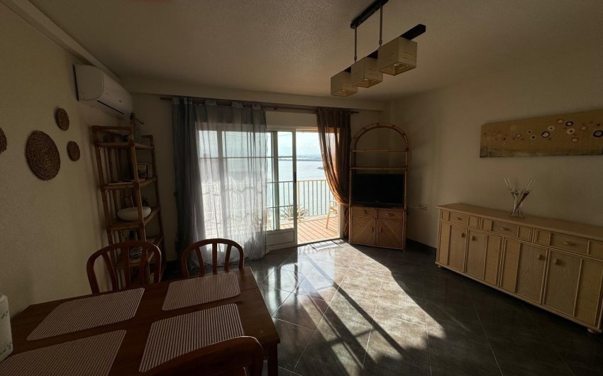 Resale - Apartment -
Torrevieja - Playa del Cura