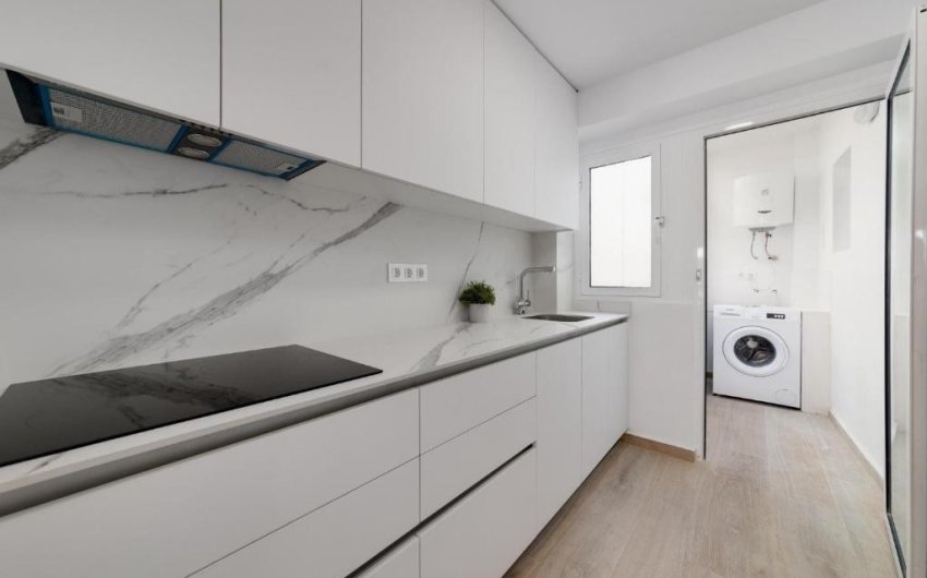 Resale - Apartment -
Torrevieja - Playa del Cura