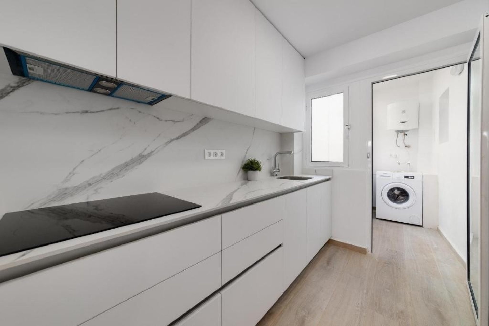 Resale - Apartment -
Torrevieja - Playa del Cura