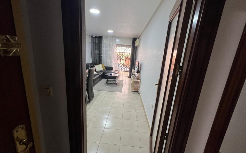 Resale - Apartment -
Torrevieja - Playa del Cura