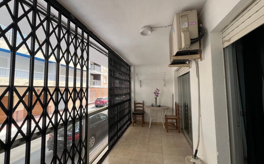 Resale - Apartment -
Torrevieja - Playa del Cura
