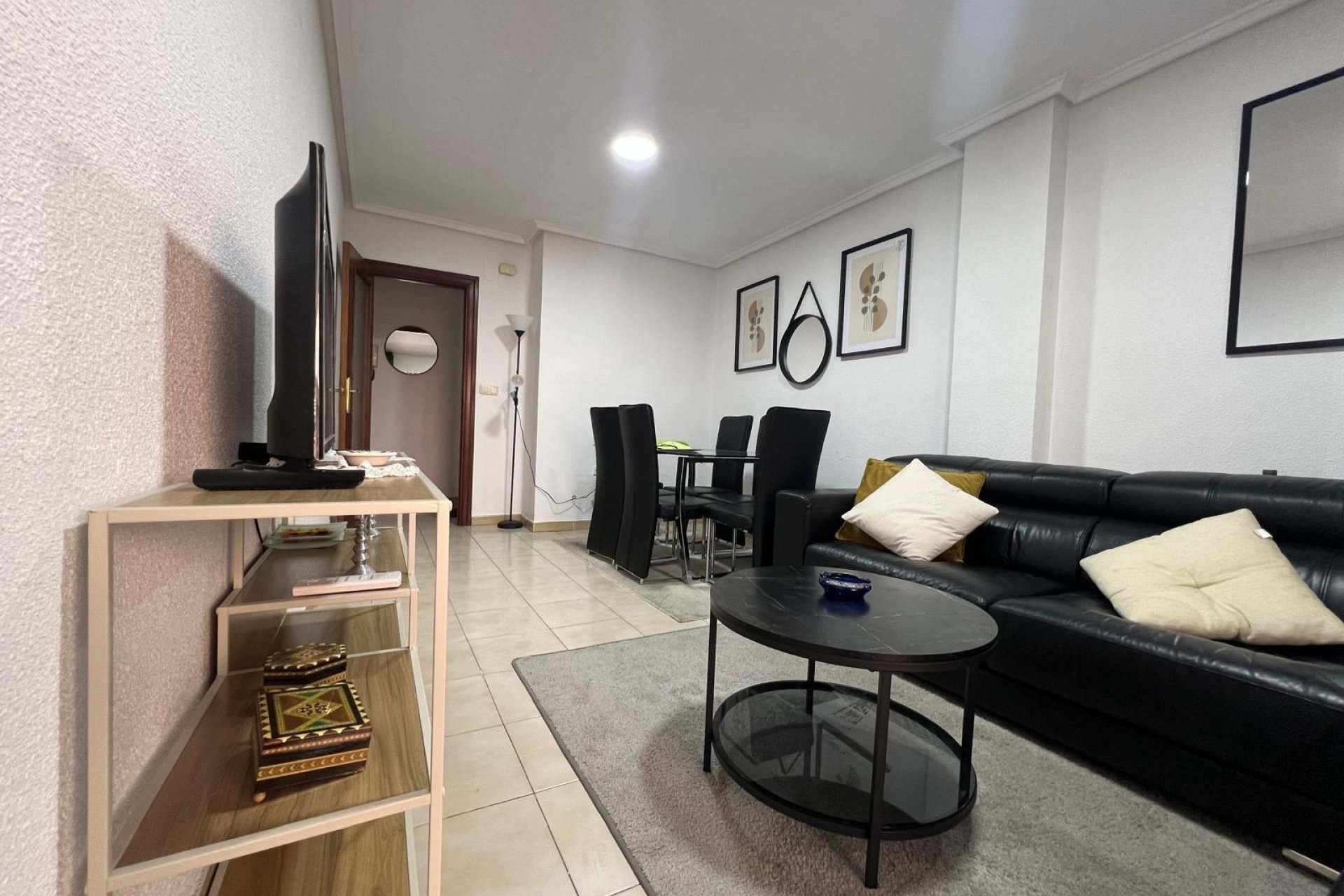 Resale - Apartment -
Torrevieja - Playa del Cura