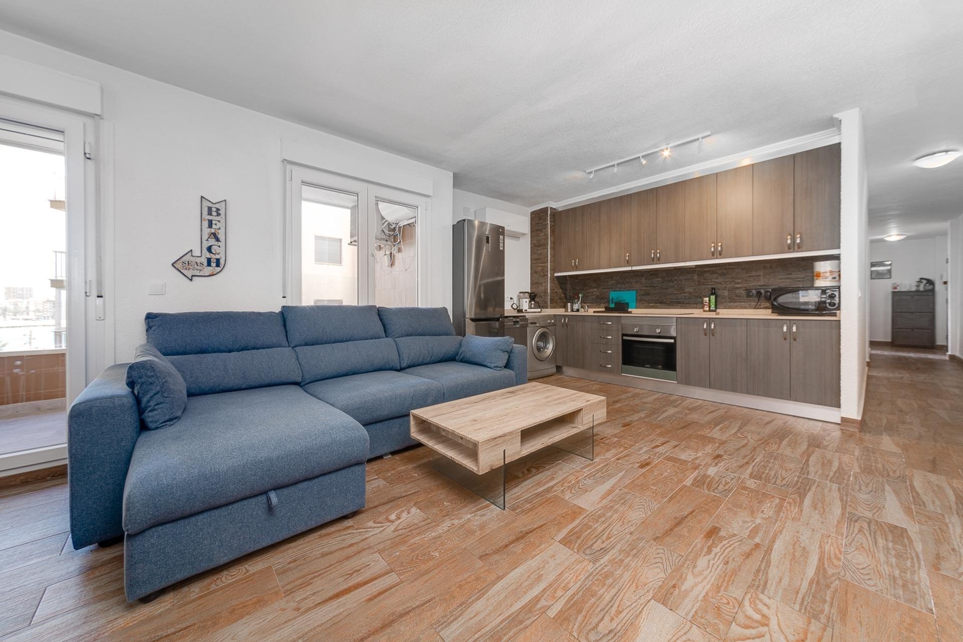 Resale - Apartment -
Torrevieja - Playa del Cura