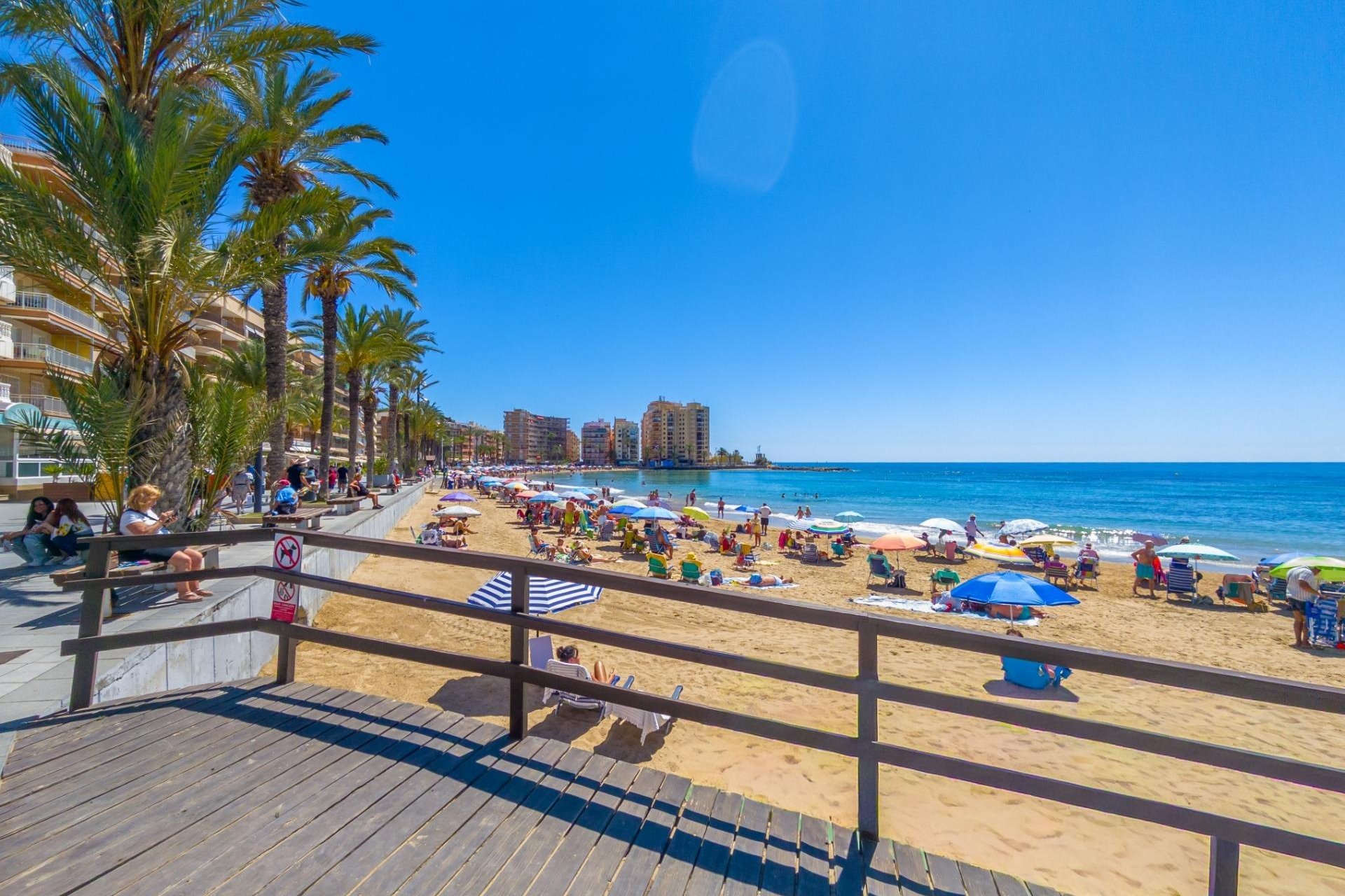 Resale - Apartment -
Torrevieja - Playa del Cura
