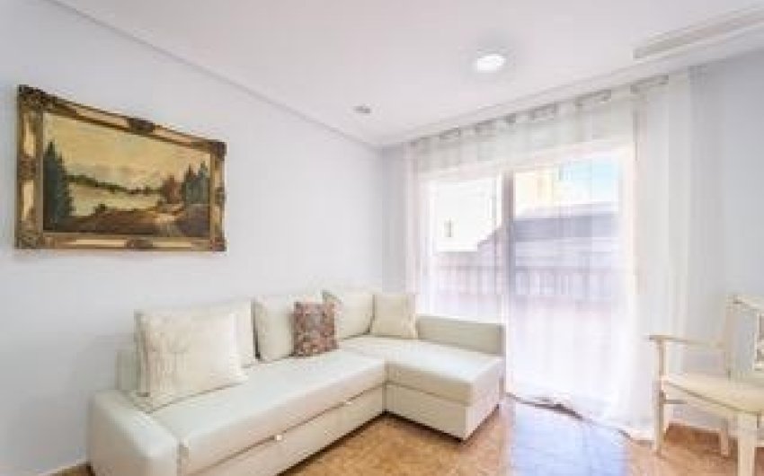 Resale - Apartment -
Torrevieja - Playa del Cura