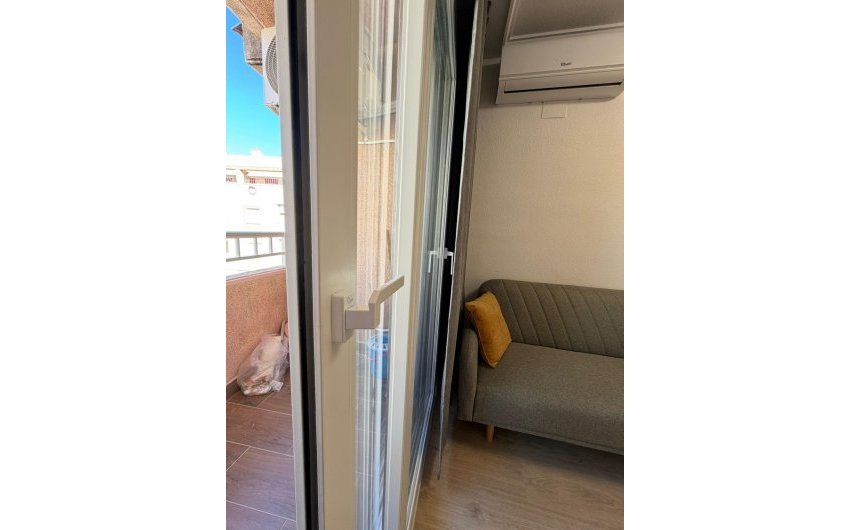 Resale - Apartment -
Torrevieja - Playa del Cura