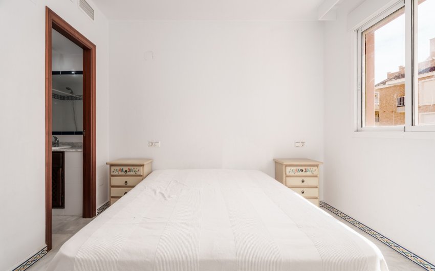 Resale - Apartment -
Torrevieja - Playa Los Locos