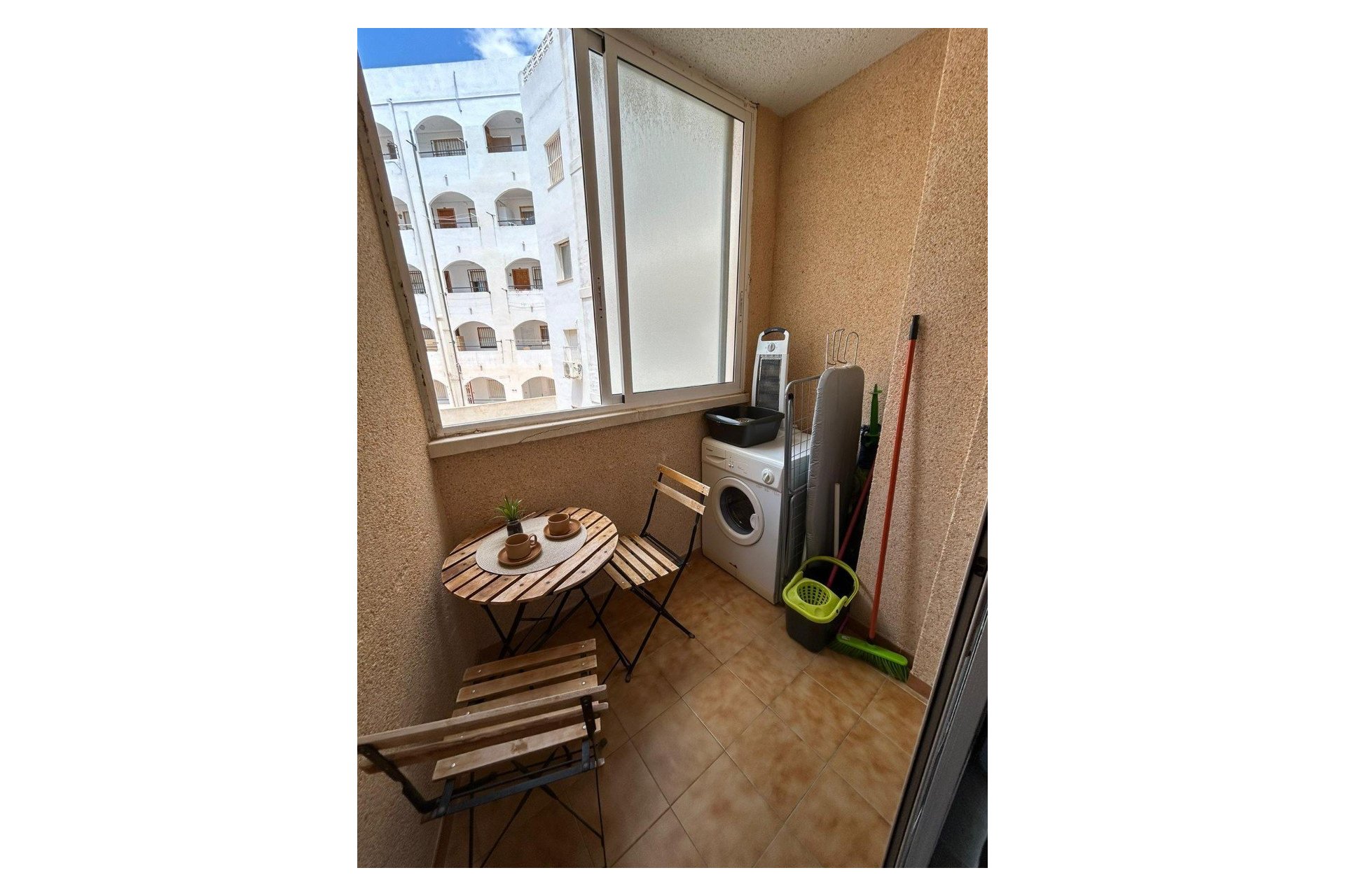 Resale - Apartment -
Torrevieja - Playa Los Locos