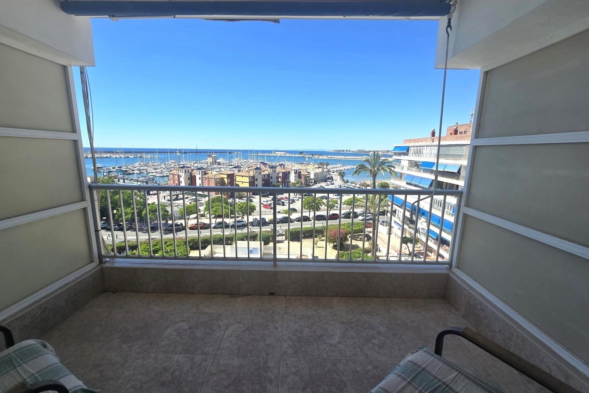 Resale - Apartment -
Torrevieja - Puerto Deportivo Marina Salinas
