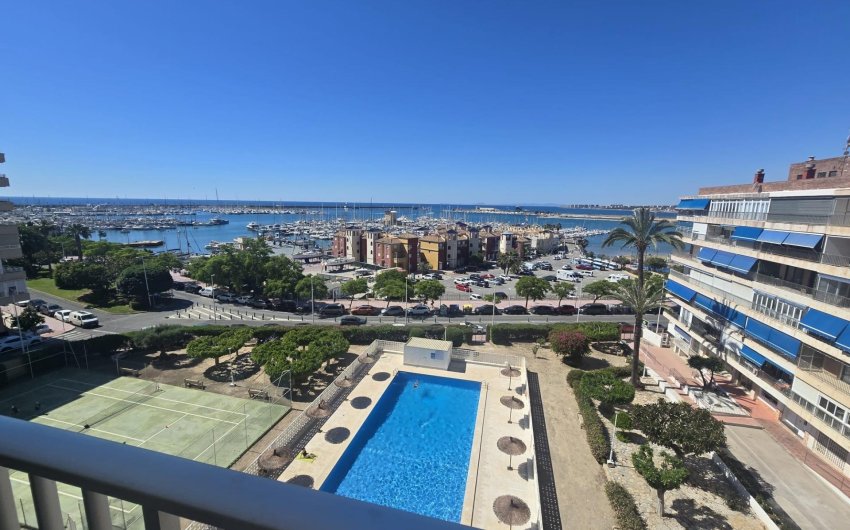 Resale - Apartment -
Torrevieja - Puerto Deportivo Marina Salinas