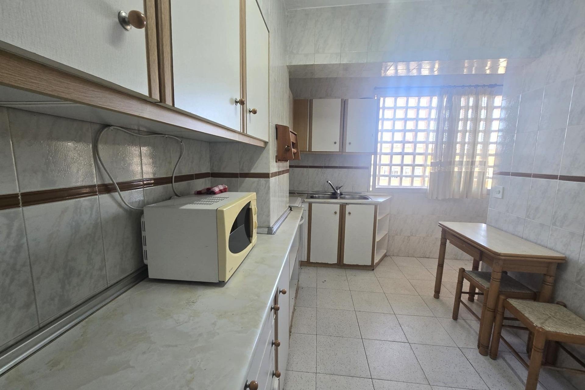 Resale - Apartment -
Torrevieja - Puerto Deportivo Marina Salinas