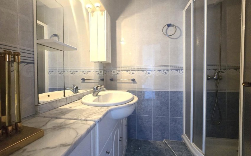 Resale - Apartment -
Torrevieja - Puerto Deportivo Marina Salinas