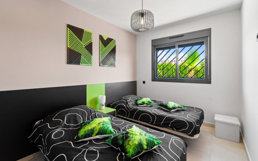 Resale - Apartment -
Torrevieja - Punta Prima