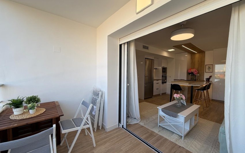 Resale - Apartment -
Torrevieja - Punta Prima