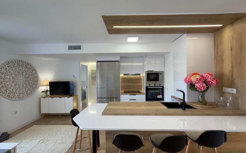 Resale - Apartment -
Torrevieja - Punta Prima