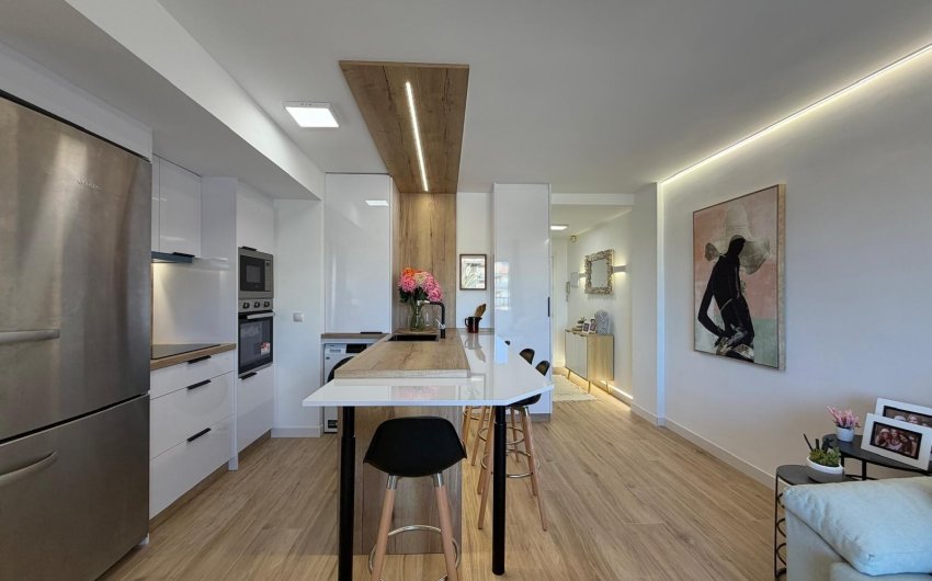 Resale - Apartment -
Torrevieja - Punta Prima