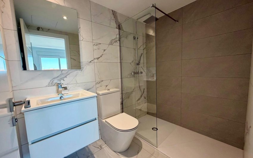Resale - Apartment -
Torrevieja - Punta Prima