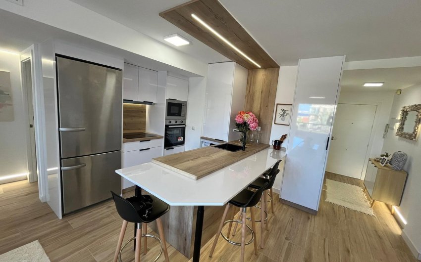 Resale - Apartment -
Torrevieja - Punta Prima
