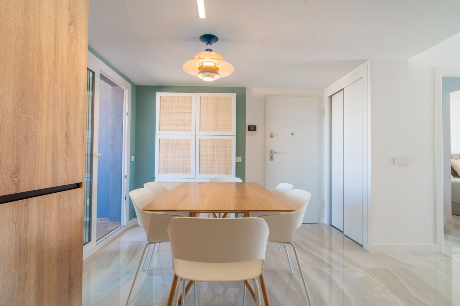 Resale - Apartment -
Torrevieja - Punta Prima