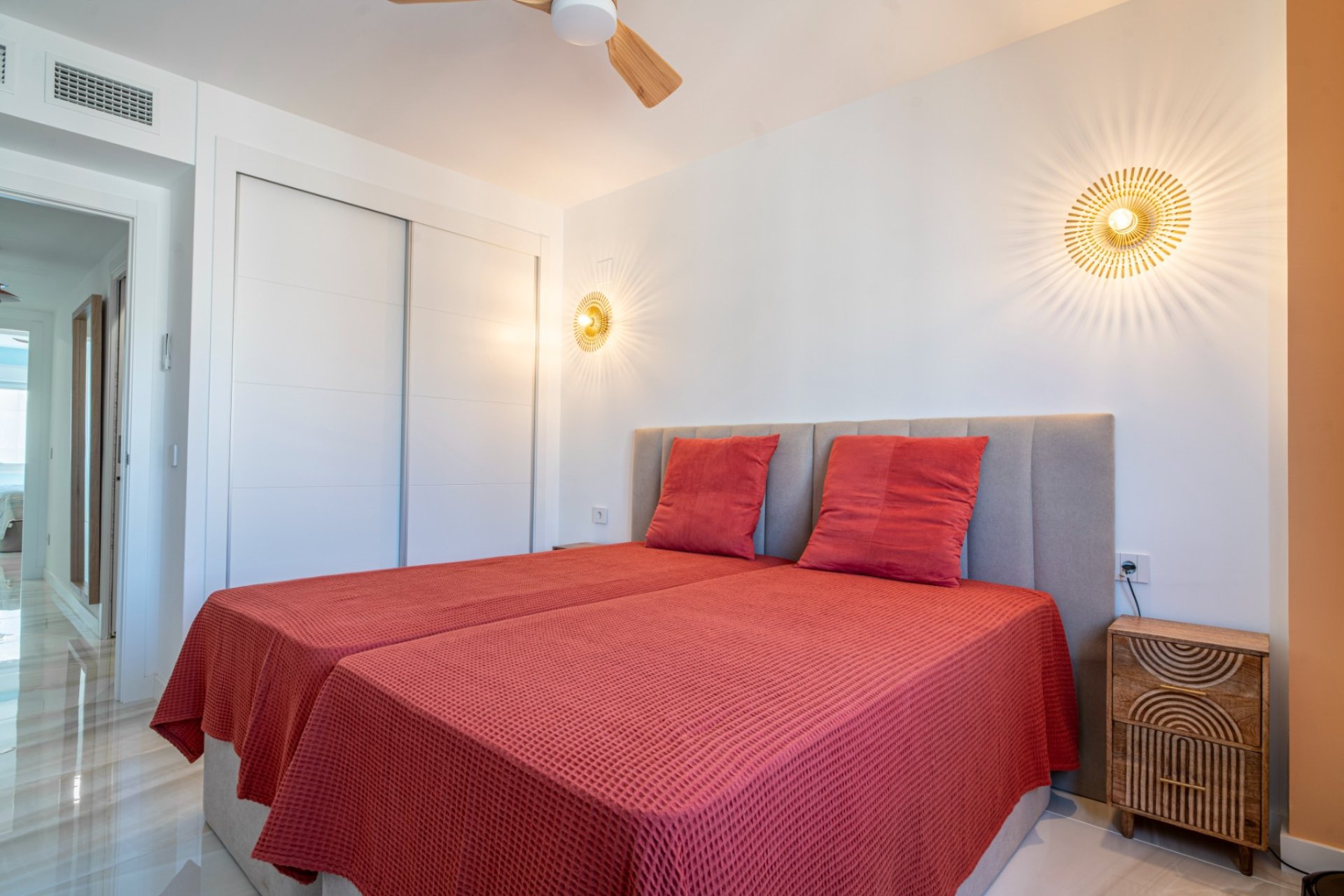 Resale - Apartment -
Torrevieja - Punta Prima