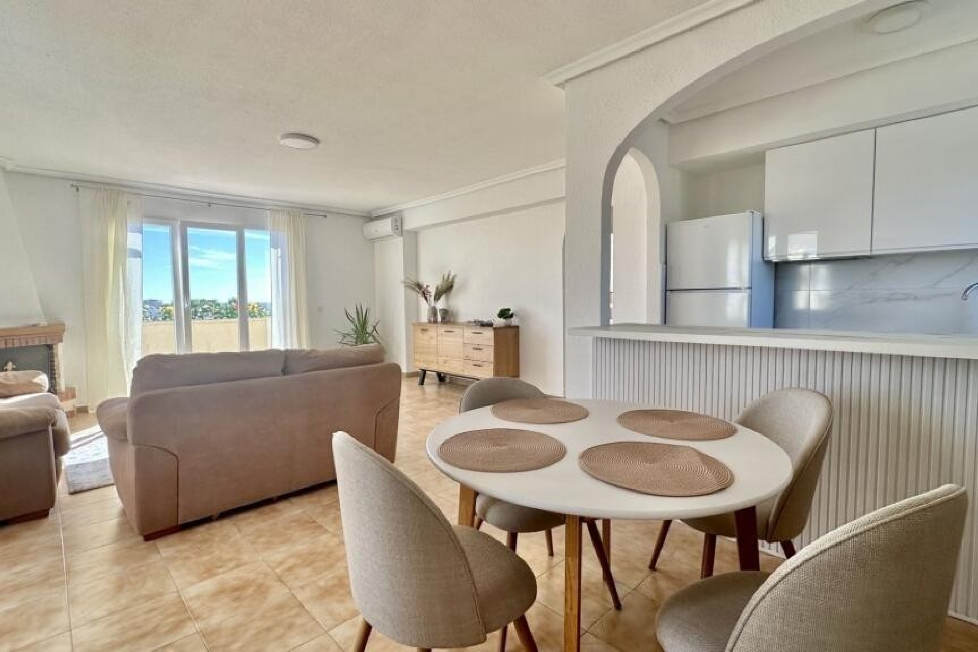 Resale - Apartment -
Torrevieja - Punta Prima