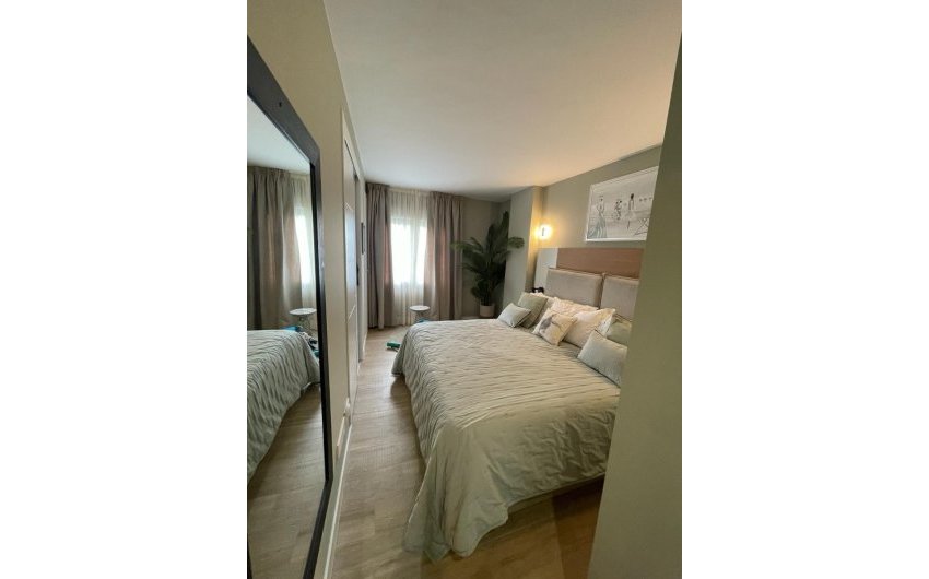 Resale - Apartment -
Torrevieja - Punta Prima