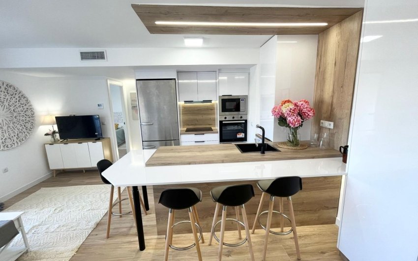 Resale - Apartment -
Torrevieja - Punta Prima