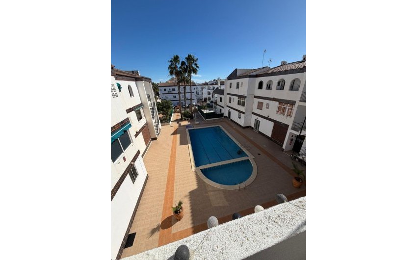 Resale - Apartment -
Torrevieja - Punta Prima
