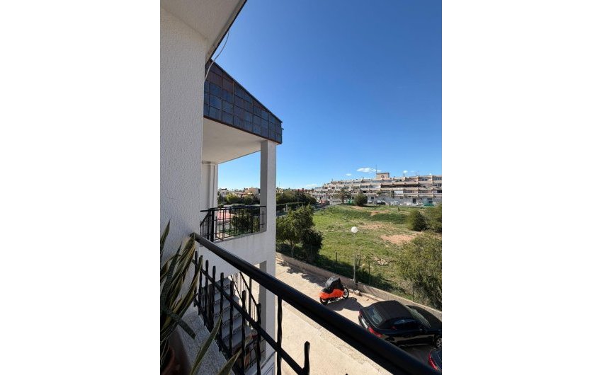 Resale - Apartment -
Torrevieja - Punta Prima