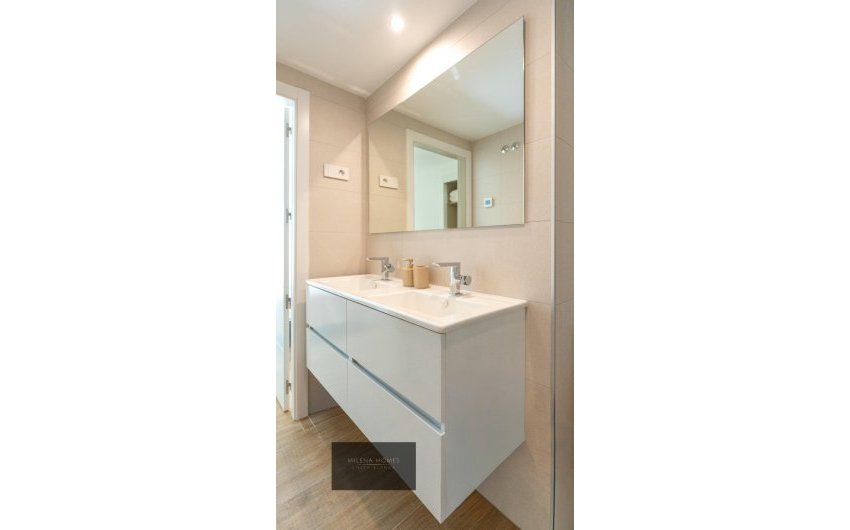 Resale - Apartment -
Torrevieja - Punta Prima