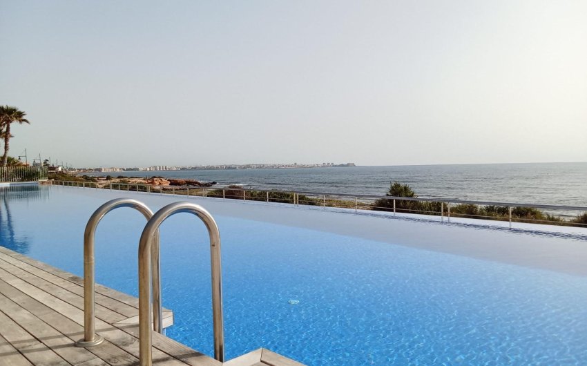 Resale - Apartment -
Torrevieja - Punta Prima