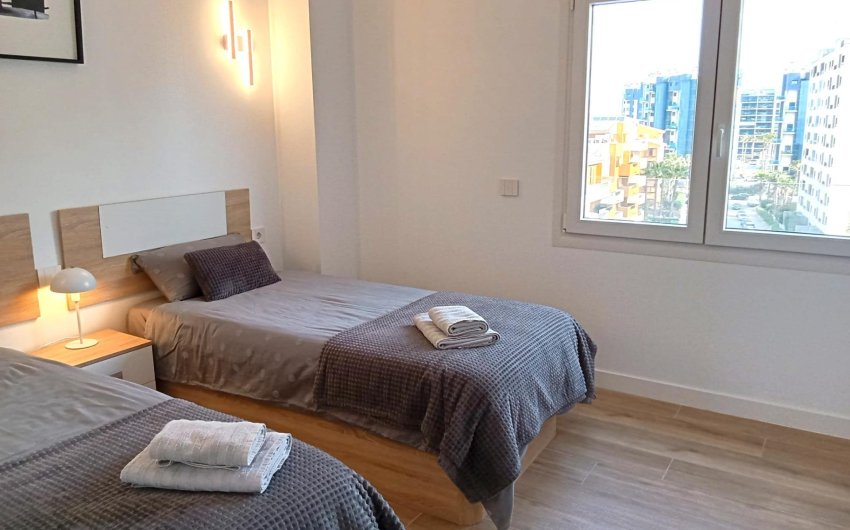 Resale - Apartment -
Torrevieja - Punta Prima