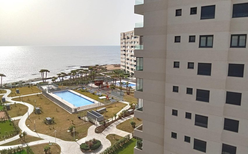 Resale - Apartment -
Torrevieja - Punta Prima