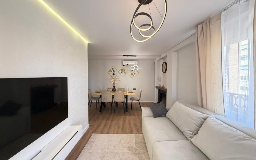 Resale - Apartment -
Torrevieja - Punta Prima