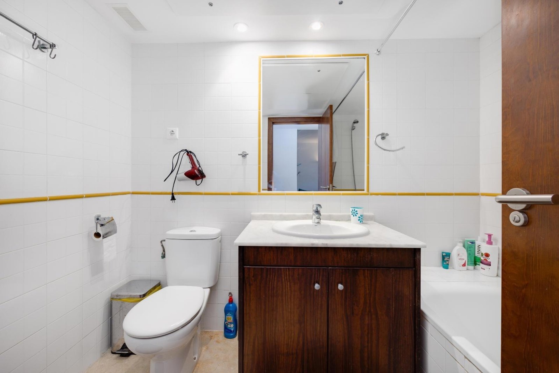 Resale - Apartment -
Torrevieja - Punta Prima