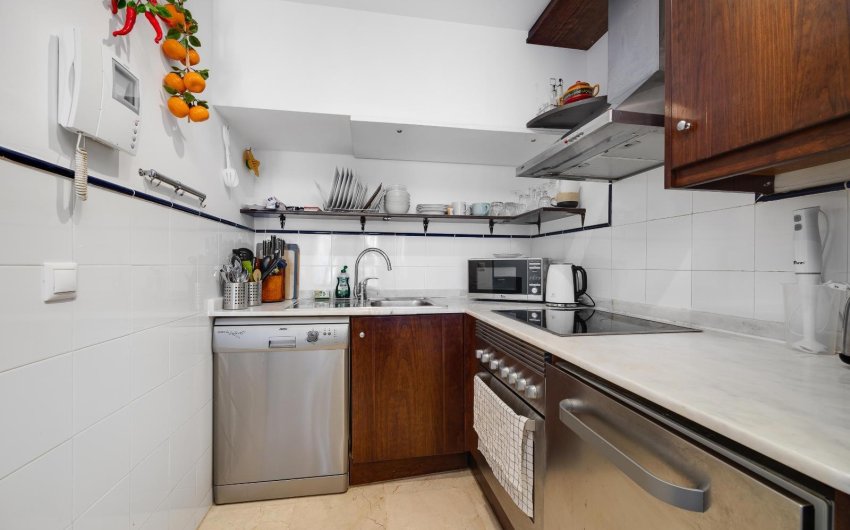 Resale - Apartment -
Torrevieja - Punta Prima
