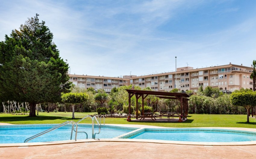 Resale - Apartment -
Torrevieja - San Luis