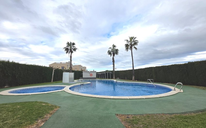 Resale - Apartment -
Torrevieja - San Luis